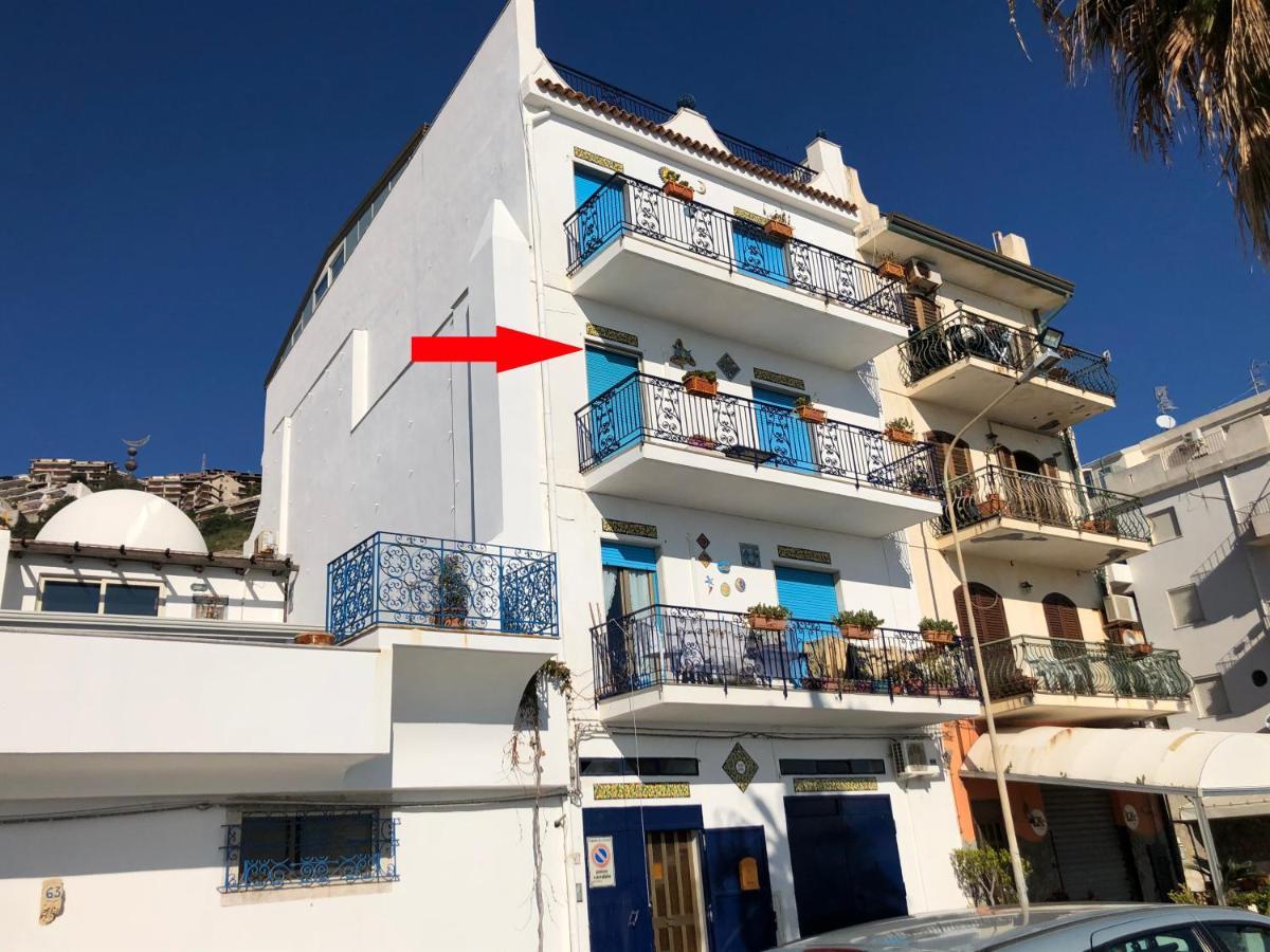 Apartamento Locazione Turistica F.G. Rando Letojanni Exterior foto